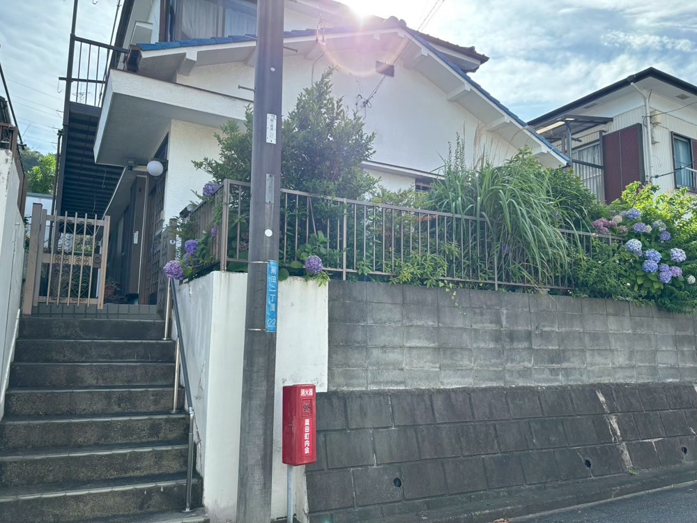 横須賀市粟田２丁目